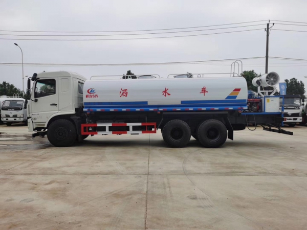 東風(fēng)錦程18噸灑水車，后八輪灑水車價格