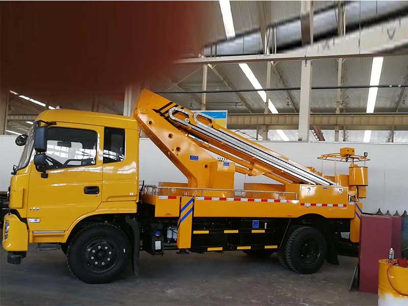 東風24米高空作業車