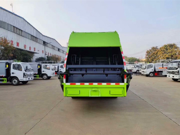 東風專底國六后雙橋20方壓縮式垃圾車