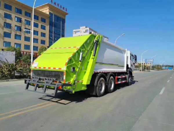 東風(fēng)天龍國(guó)六18~20方壓縮式垃圾車(chē)