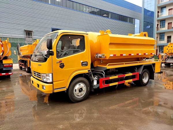 東風(fēng)D6多利卡2水4塵 6方清洗吸污車(國六)