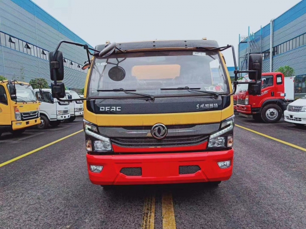 大多利卡8方 清洗吸污車(一體罐) 國(guó)六