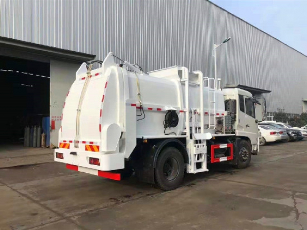 東風天錦國六12方餐廚垃圾車(方罐)