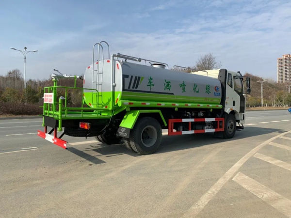 國(guó)六12-15噸解放灑水車(chē)
