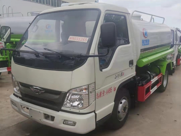 福田小卡5噸藍(lán)牌灑水車