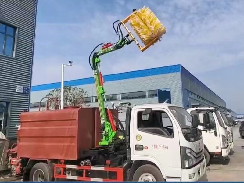 東風多利卡隧道壁清洗車